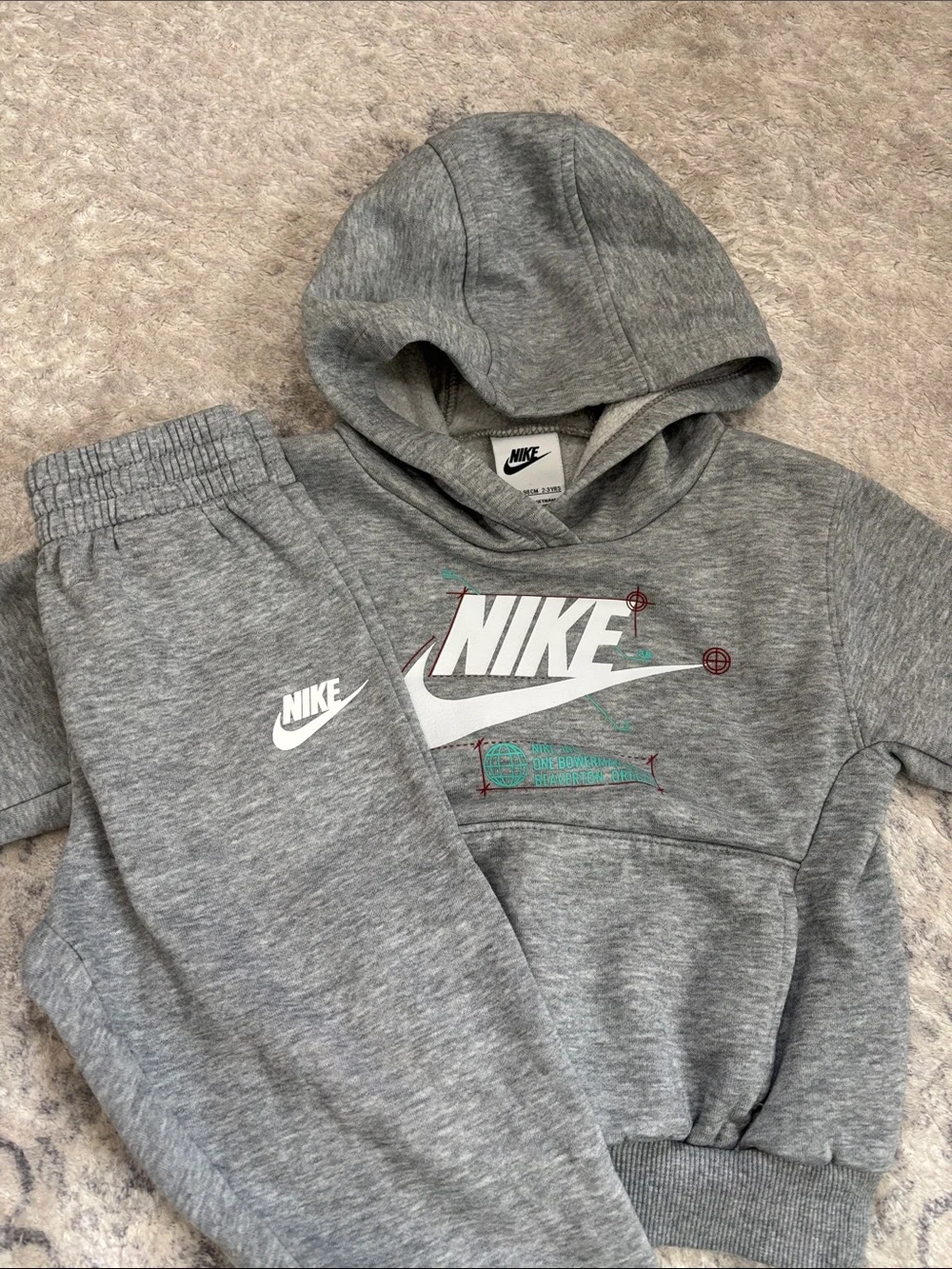 Nike Gray Kids Hoodie & Joggers Set with Logo toddler 3T